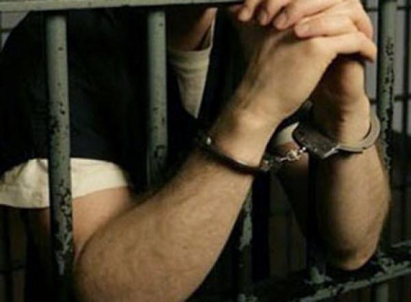 السجن 6 سنوات لسويدي رفض الخروج من المرحاض