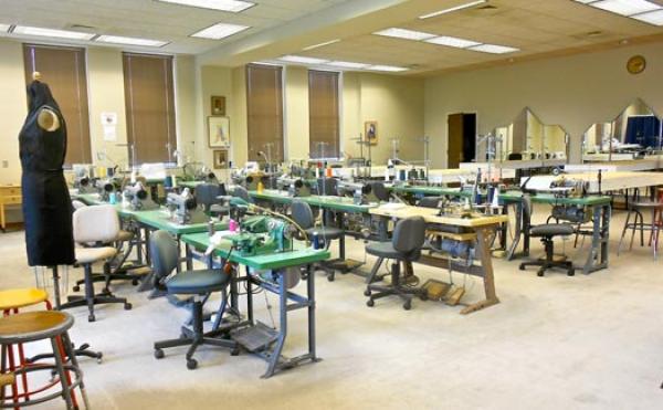 انفجار بؤرة جديدة لكورونا واستنفار بمدينة سلا مع إغلاق منطقة بأكملها عند منتصف الليل