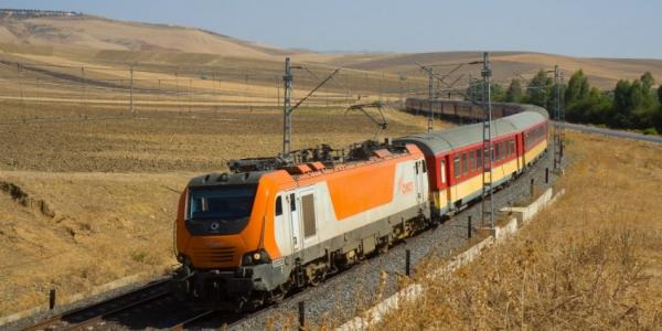 المكتب الوطني للسكك الحديدية يوقف حركة القطارات من وإلى مدينة طنجة حتى إشعار آخر و السبب