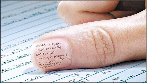 مع اقتراب موعد الامتحانات ..  هذه أشهر 6 حيل يستخدمها الطلبة للغش