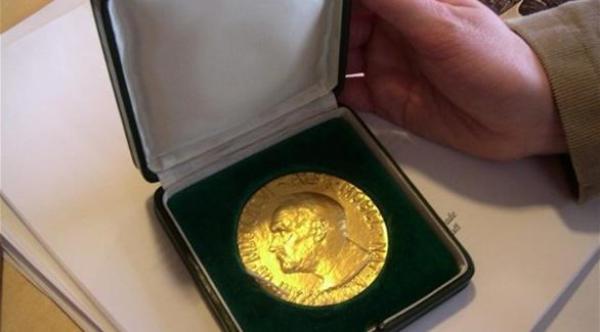 عدد المرشحين لجائزة نوبل للسلام يسجل رقماً قياسياً