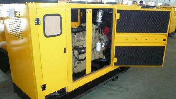 " فار " يتسبب في انقطاع الكهرباء بمحطة نووية يابانية