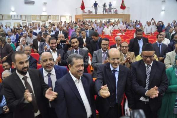 عمدة فاس الجديد يشرع في "فضح" تركة شباط