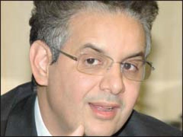 مشروع الميزانية يتوقع نموا بمعدل 4،2% وحصر العجز في 5%