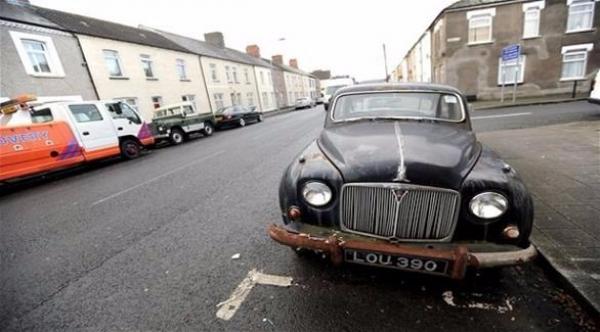 بالفيديو: لماذا أصبحت هذه السيارة القديمة من معالم ويلز الشهيرة؟