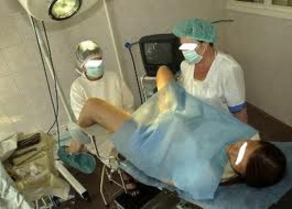 الفقيه بنصالح: اعتقال طبيب متلبس أثناء إجرائه عملية إجهاض لشابة عازبة