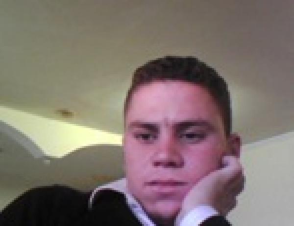 مدرسة عذراء تقودها عقول عاهرة