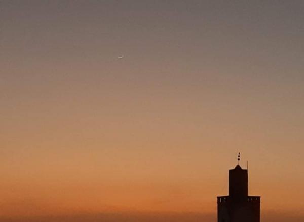 خبير فلكي: "الخميس هو يوم عيد الفطر في المغرب"