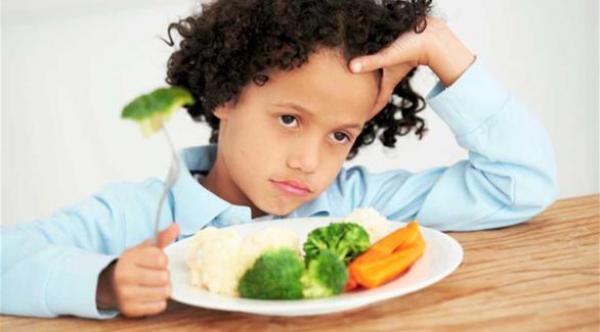 نوبات الغضب والتشنج من علامات كثرة  تناول الملح