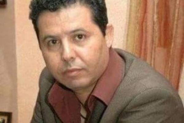 الفنان الركاكنة يوجه رسالة نارية لمول البندير