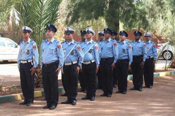 العثور على أزياء "البوليس" القديمة يستنفر أمن البيضاء