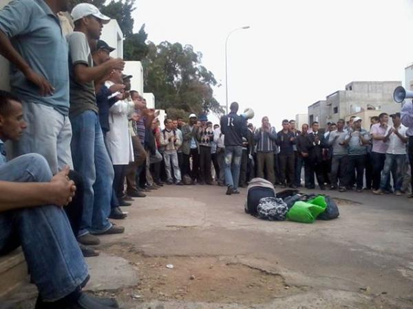 اليوم الرابع لإعتصام أساتذة سد الخصاص والتربية غير النظامية بأكادير