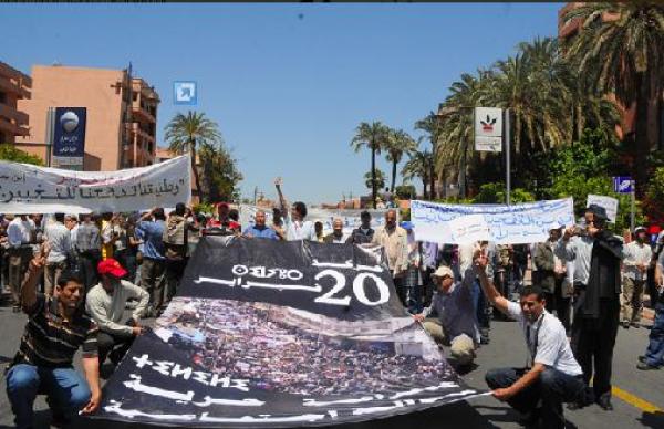 20 فبراير تطرد القناتين الأولى والثانية وتسمح لقناة أجنبية بالتصوير 