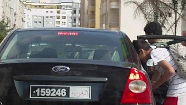 هل سيطبق فعلا بنكيران قراره القاضي بمنع سيارات الدولة من التجول خارج أوقات العمل؟
