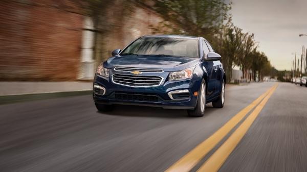 بعد تجاوز مبيعاتها 3 ملايين سيارة.. شفروليه كروز 2016 تفوق التوقعات