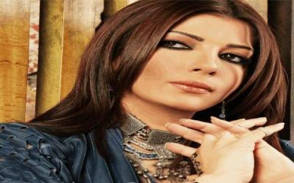 "الثورة السورية" تغرّم أصالة 10 آلاف جنيه لصالح أخيها