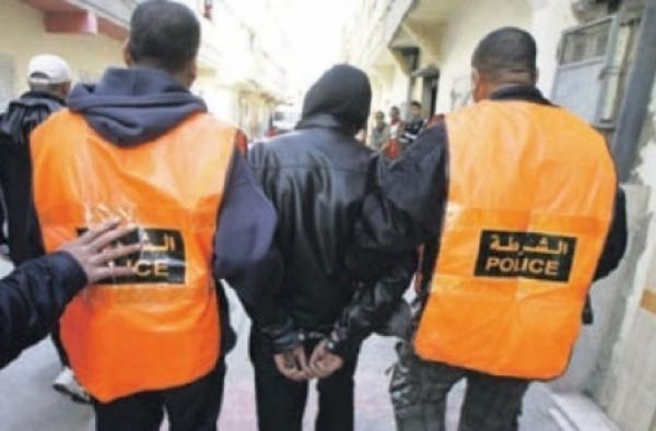 حرب العصابات بين فصائل "إلتراس" تقود لاعتقال 13 شخصا بالبيضاء