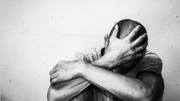 مرة أخرى...شاب تطواني يقدم على الانتحار وهذا آخر ما نشره على الفايسبوك قبل وفاته (صورة)