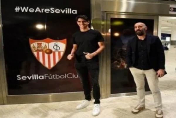 رسميا..."بونو" ينضم إلى إشبيلية الإسباني وهذه تفاصيل الصفقة