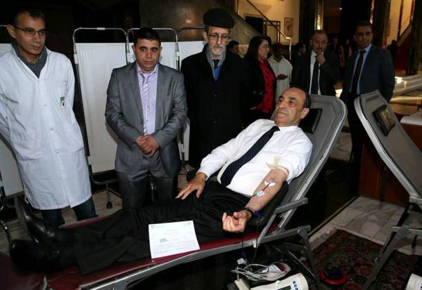 بالصورة.. "البرلمانيون" يتبرعون بالدم على مدى ثلاثة أيام