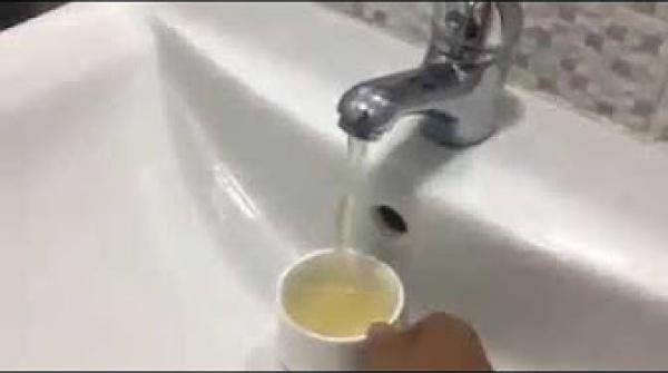 شوفوا الماء اللي تيشربوا سكان حي المعاريف بالدار البيضاء