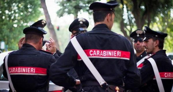 بعد أن ضبطها بين أحضان صديقه..مغربي يحاول قتل زوجته الايطالية وهذا ما وقع