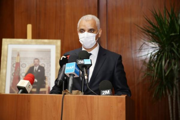 وزير الصحة يخرج عن صمته بخصوص جدل "إجبارية جواز التلقيح" ويوضح للمغاربة سبب فرضه