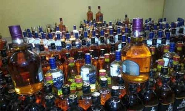 ضبط 1200 قنينة "ويسكي" بداخل مخزن بالقرب من حي ميكسا بمرتيل