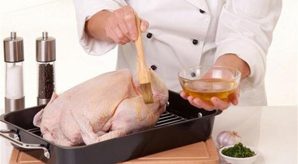 دراسة: تجميد الدجاج يخفض احتمال حدوث التسمم الغذائي بنسبة 90 %