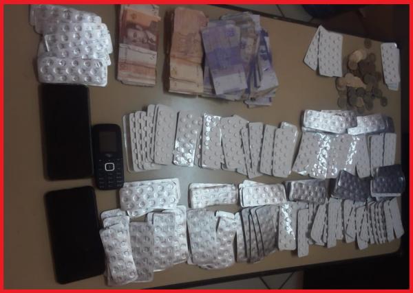 أمن القنيطرة يحجز أزيد من 2000 قرص مخدر ويوقف ثلاثيني مشتبها به