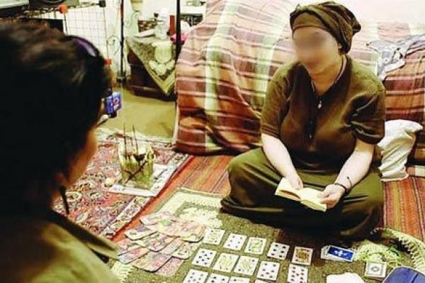 تقارير دولية تكشف تجذر الشعوذة في المغرب...فلماذا يلجأ إليها المغاربة؟