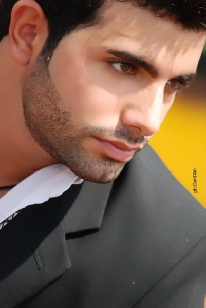 كيف تُحسن أخلاقك؟؟