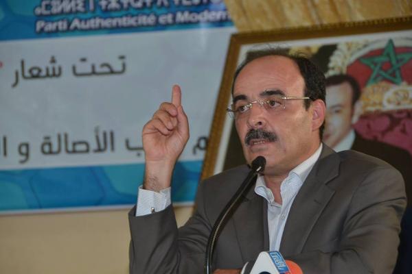 العماري يعد أساتذة الغد بتقديم مقترح لبنكيران يرضي جميع الأطراف