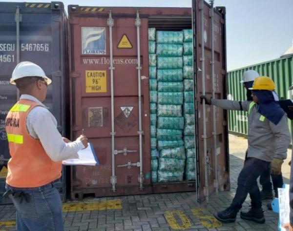 هل تنقل السلع المستوردة من الصين فيروس كورونا؟..هذا ما قاله بروفيسور مغربي