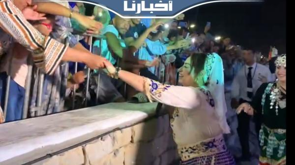 فاطمة تحيحيت تلهب منصة اتصالات المغرب بمارتيل