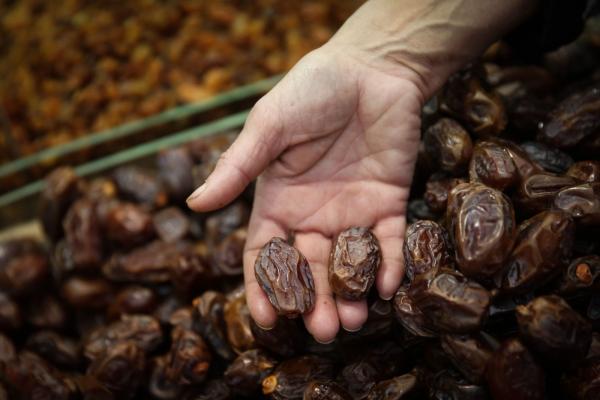 خلال رمضان.. هل سيستهلك المغاربة مرة أخرى تمورا إسرائيلية؟