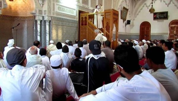 "الأوقاف" تطالب الخطباء بتخصيص خطبة الجمعة لـ"التصدق بالدم" (وثيقة)