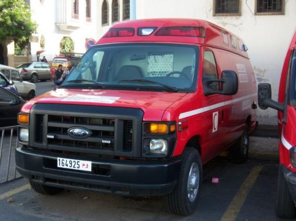 شاحنة تتسبب في انقلاب سيارة أجرة كبيرة  وهذا عدد الضحايا