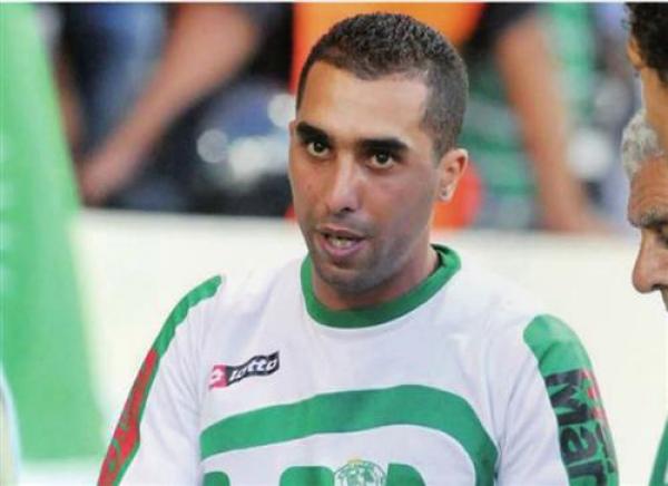 اعتداء خطير على لاعب الرجاء البيضاوي حمزة بورزوق  بواسطة آلة حادة