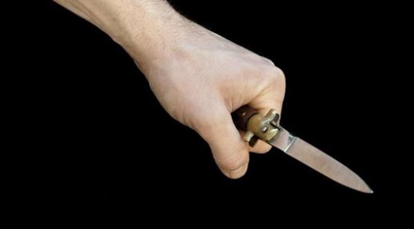 الأردن: "مريض نفسي" يقتل والده بـ 25 طعنة