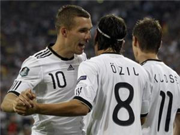 ألمانيا وهولندا يواصلان الاكتساح بالتصفيات الأوروبية رغم ضمان التأهل