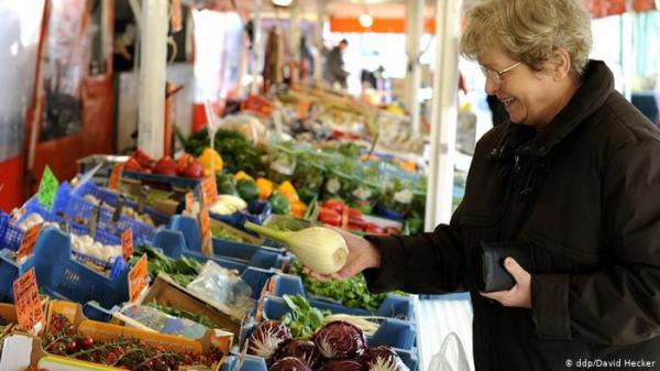 أغذية يجب تناولها عند بلوغ سن الستين.. فما هي؟