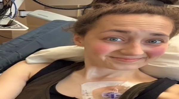 تكتشف إصابتها بسرطان الجلد بعد إهمالها لشامة غريبة لمدة 3 سنوات