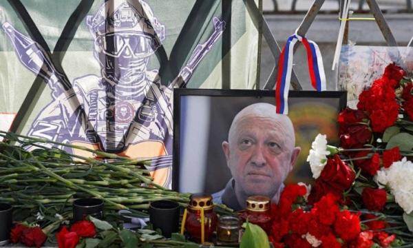 معطيات مريبة كشفت عنها مضيفة كانت على متن طائرة "بريغوجين" قبل تحطمها