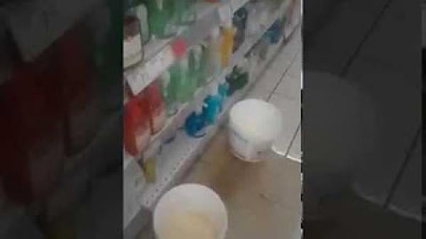 شوهة مركب تجاري يستعين ب"سطولا" بسبب الامطار