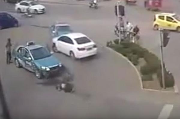 دهس طليقته السابقة بالسيارة وقتل شريكها بسبب "الخيانة"