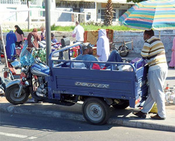 مصرع شابين في حادثتين خطيرتين وقصة احدهما مع دراجته تشعل الفيسبوك