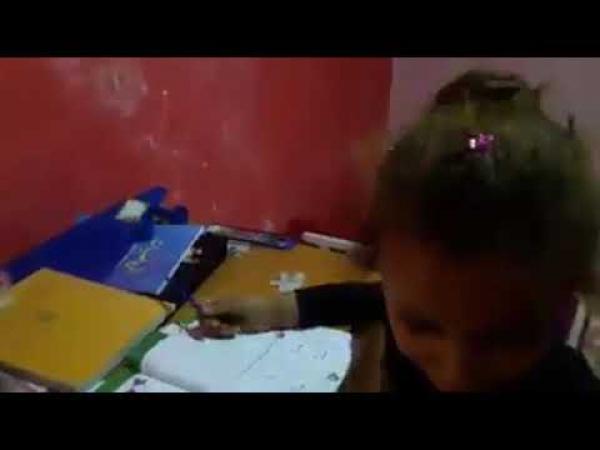 بالفيديو: تلميذة عمرها 6 سنوات شوهت المسؤولين على التعليم بالمغرب