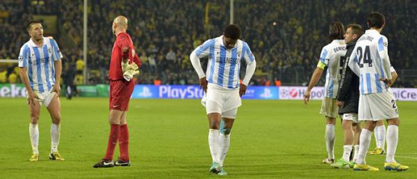 بالفيديو - ثورة دورتموند "تعصف" بآمال ملقا وتوصله لنصف النهائي