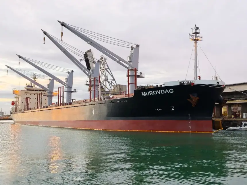 سفينة أذربيجانية تنقل أكثر من 34 ألف طن من السكر البرازيلي إلى  ميناء الدار البيضاء!